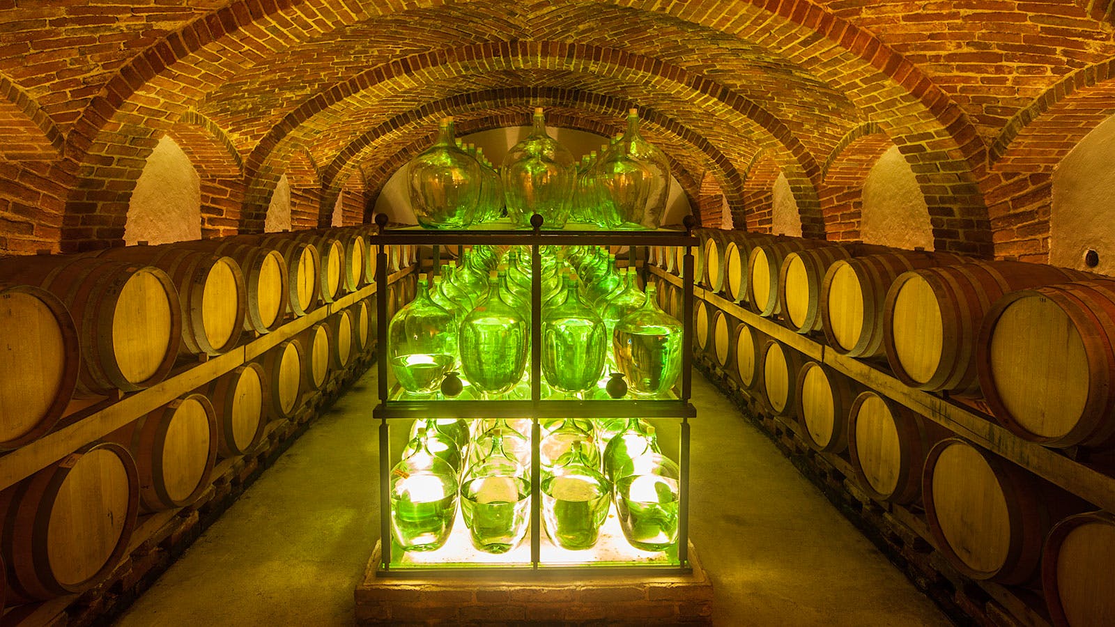 Out of the Bottle: A Wine Containers Quiz