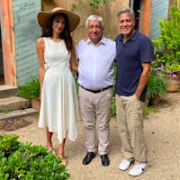 The Clooneys are the new owners of Brignoles, Var, Provence Un_clooneys072221_1080