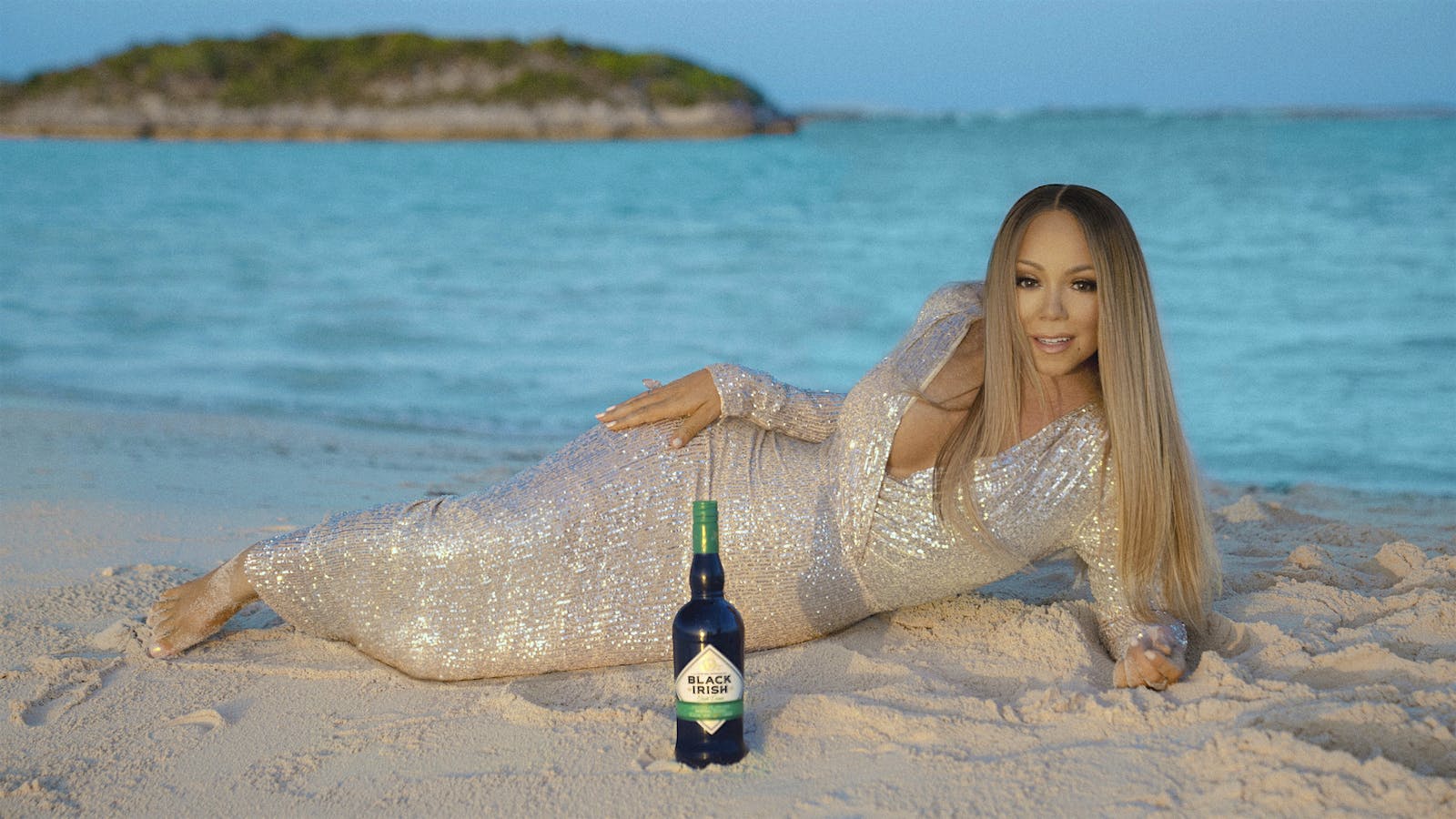 Updated: All Mariah Carey Fans Want for Christmas Is Her Black Irish Cream Liqueur