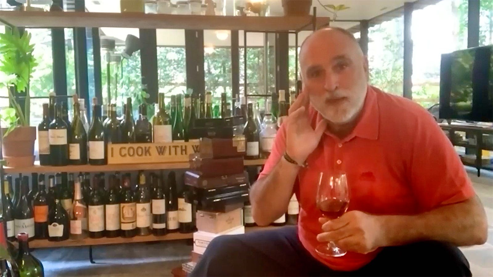 Chef Jos&eacute; Andr&eacute;s] 