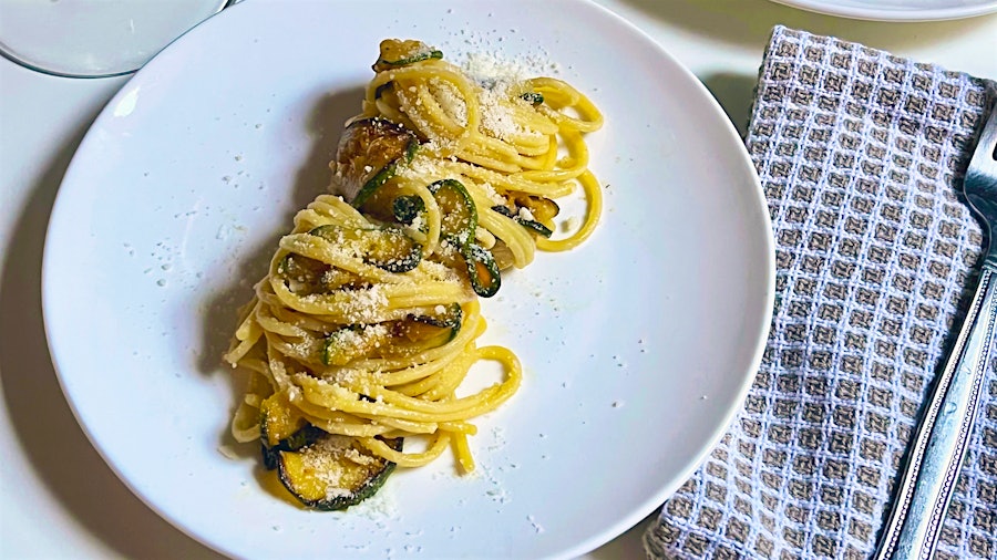 Transport yourself to Italy’s Amalfi Coast with this vegetarian pasta dish.