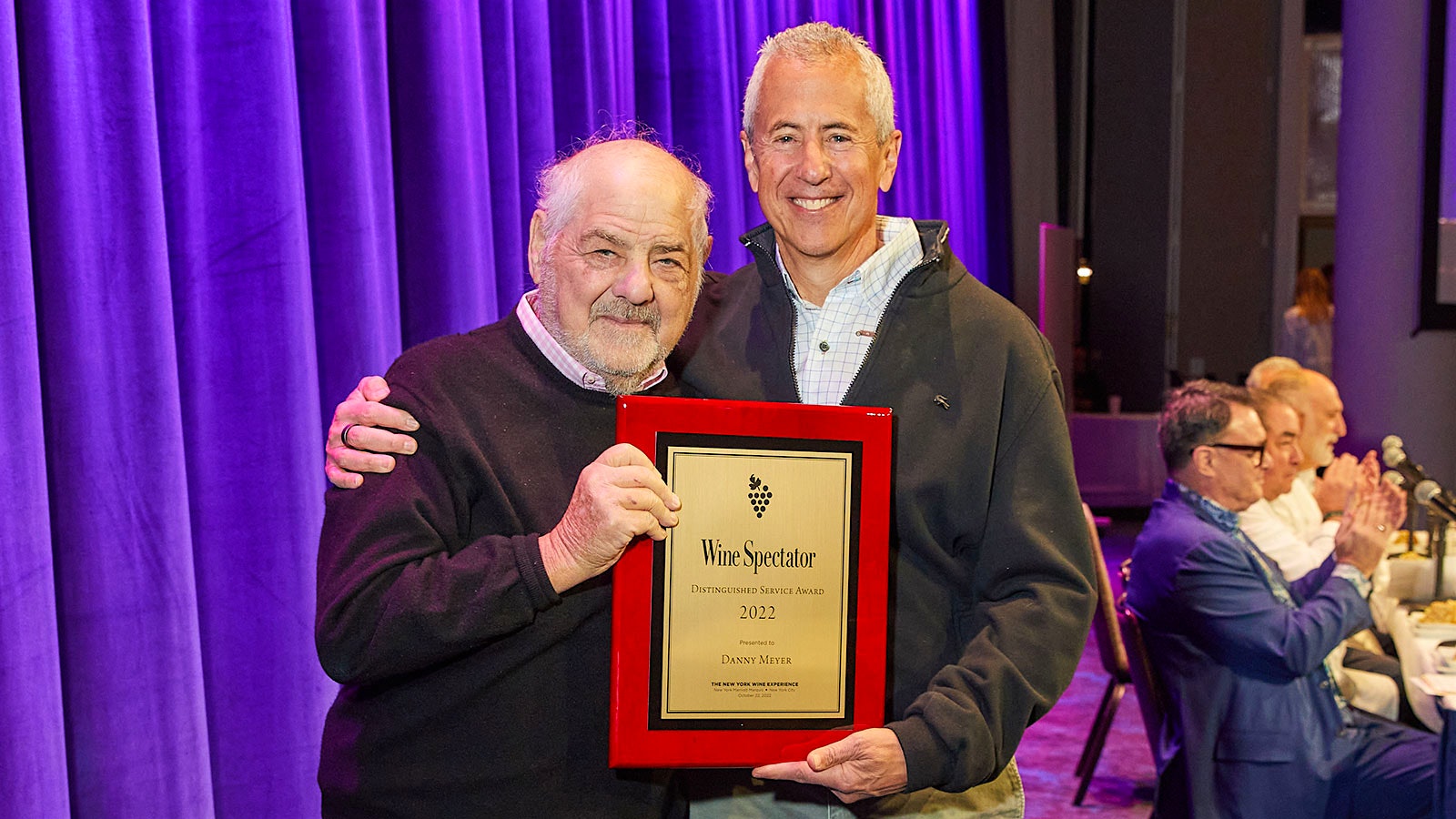  Restaurateur Danny Meyer and Marvin R. Shanken together with the 2022 Distinguished Service Award plaque