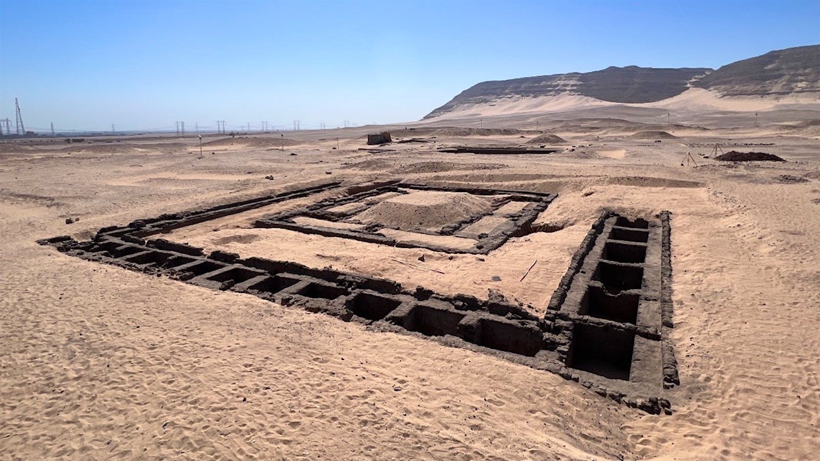 Rare Find 5,000YearOld Wine Jars Discovered by Archaeologists in Egypt