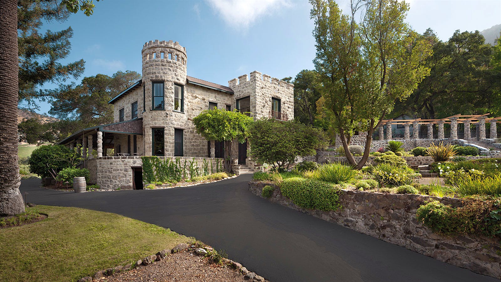 Tasting Highlights 8 Fresh California White Wines Up to 92 Points