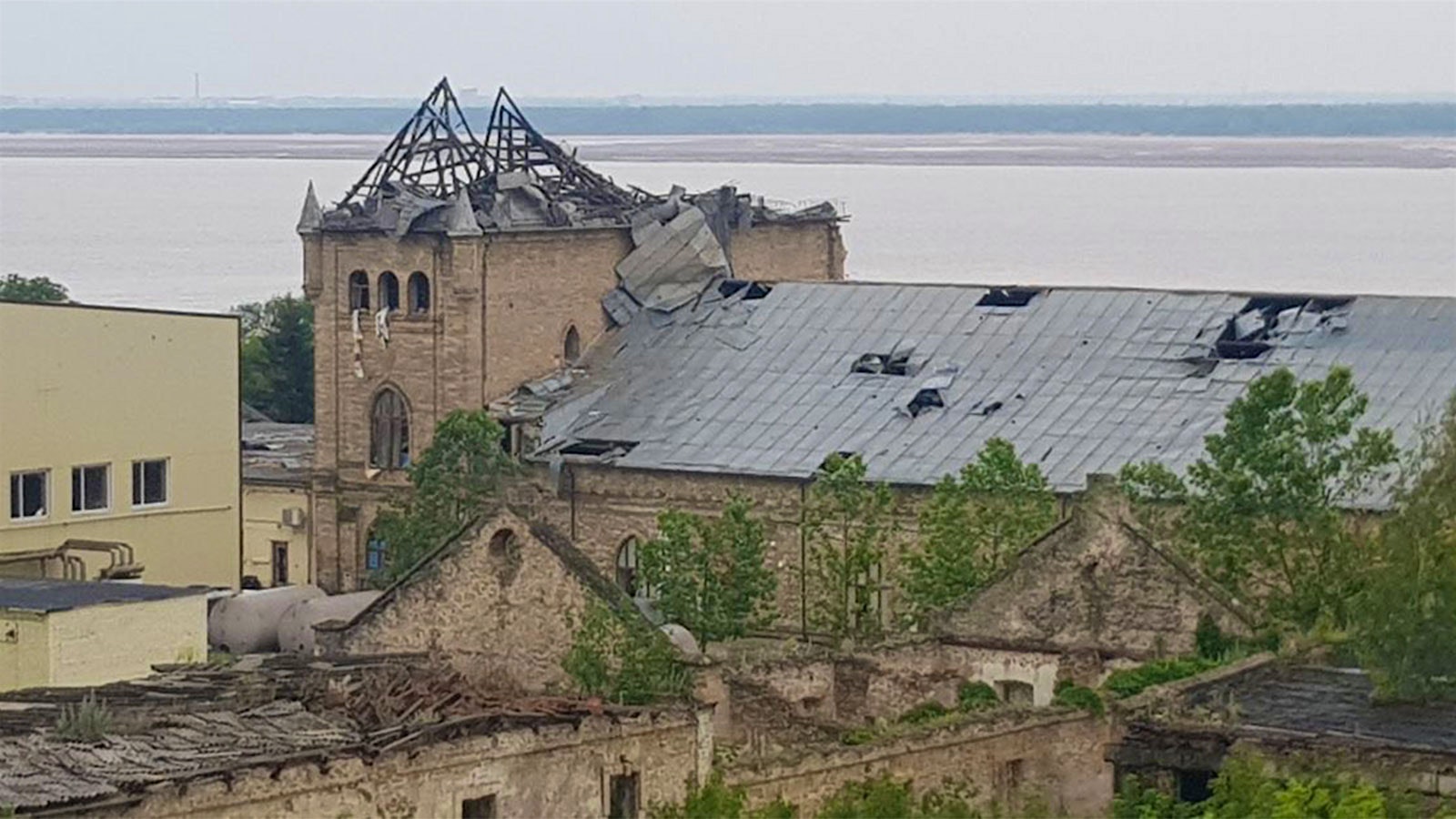  The bombed château-like home of Prince Trubetskoi Winery.