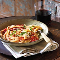 To choose a wine for your pasta dish, start with the dominant element in the sauce—in this cases, the acidity and sweetness of tomatoes.Which Wines Pair Well with … Pasta