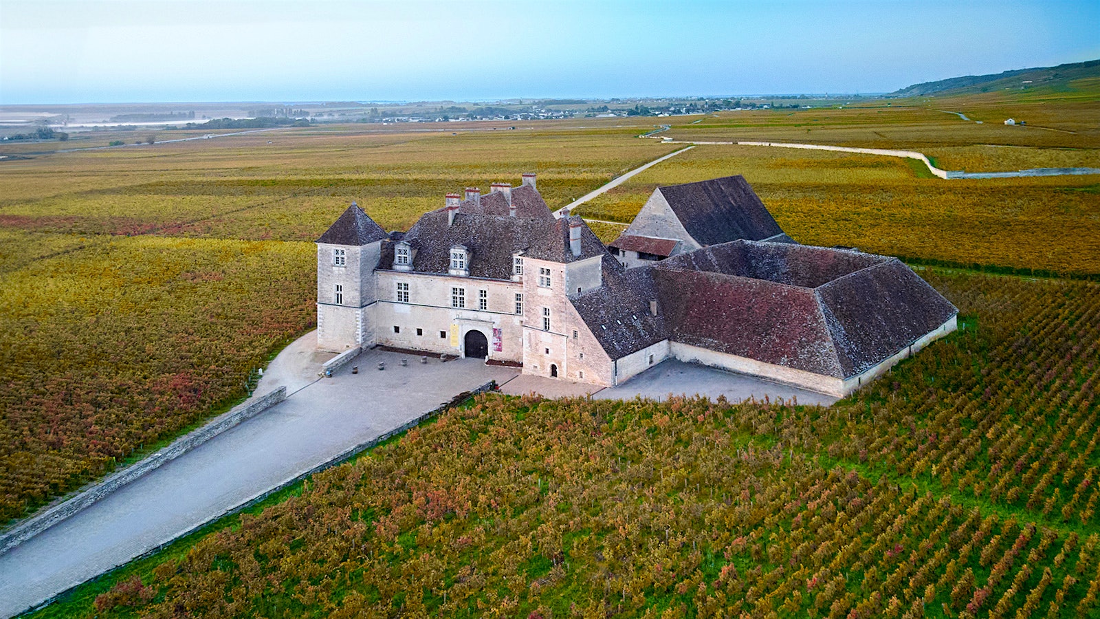  Château de Vougeot in Burgundy’s Côtes de Nuits.