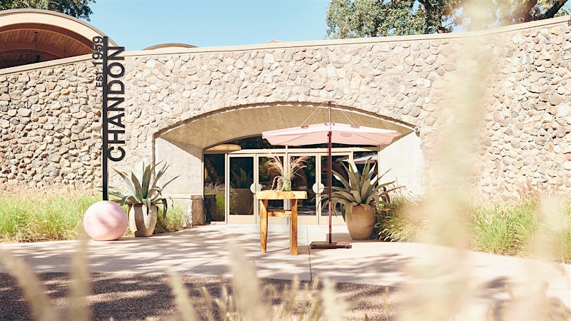 8 Exciting U.S. Sparkling Wines Up to 92 Points