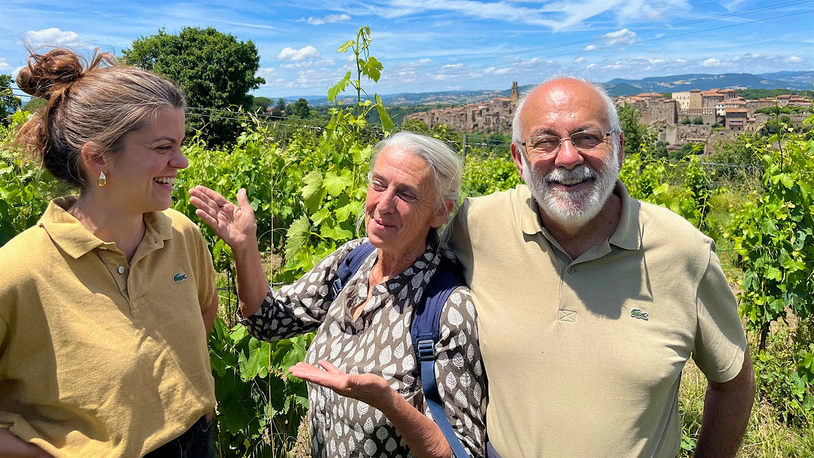  Sassotondo founders Edoardo Ventimiglia, his wife, Carla Benini, and their daughter, Francesca (left)