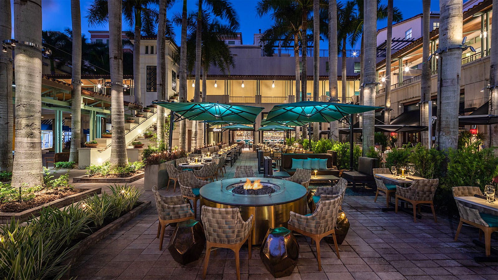  The terrace of the Perry's Steakhouse &amp; Grille in Coral Gables, Fla.