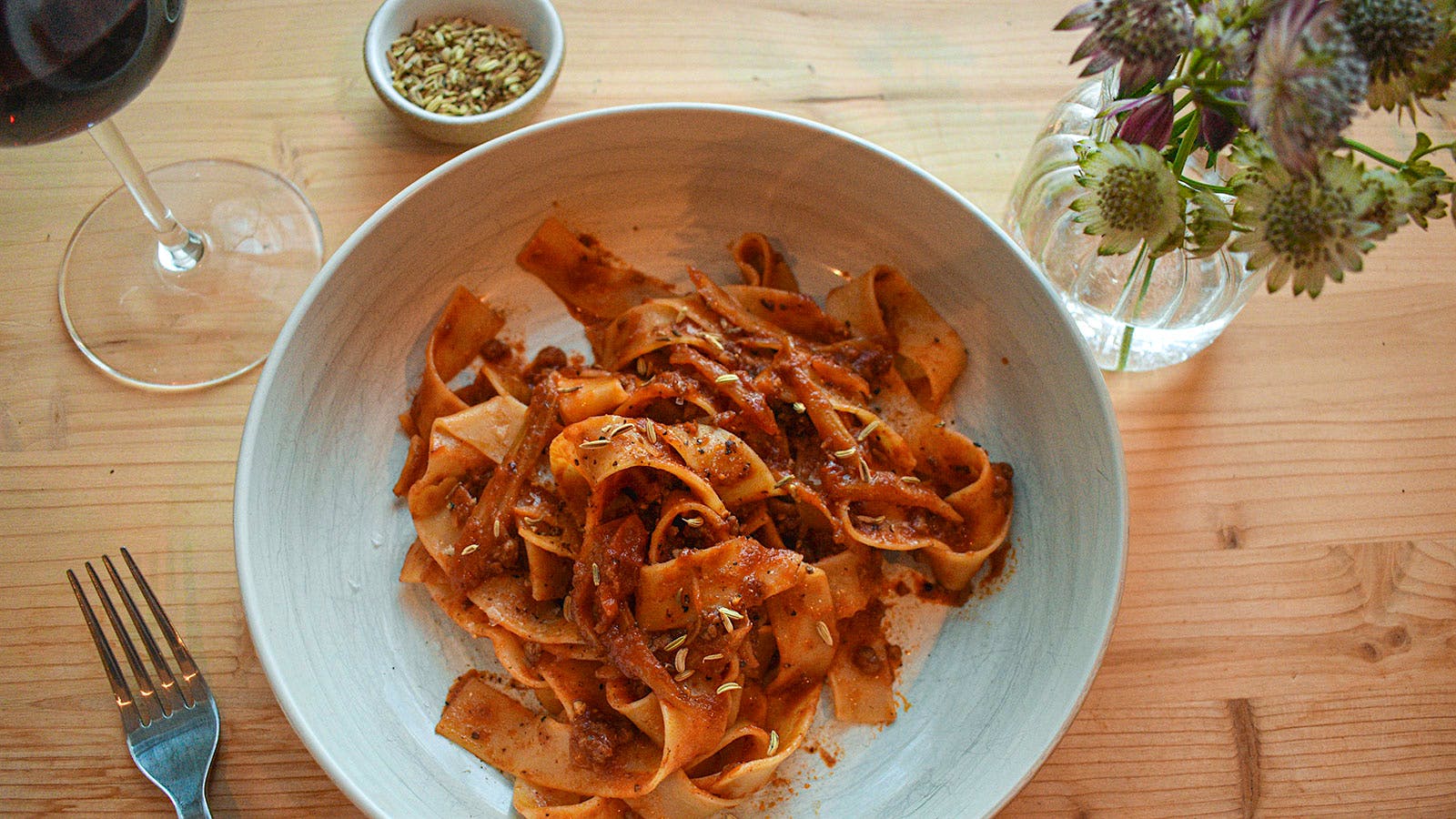 Hearty Lamb & Fennel Ragù: A Cozy Winter Recipe with a Chianti