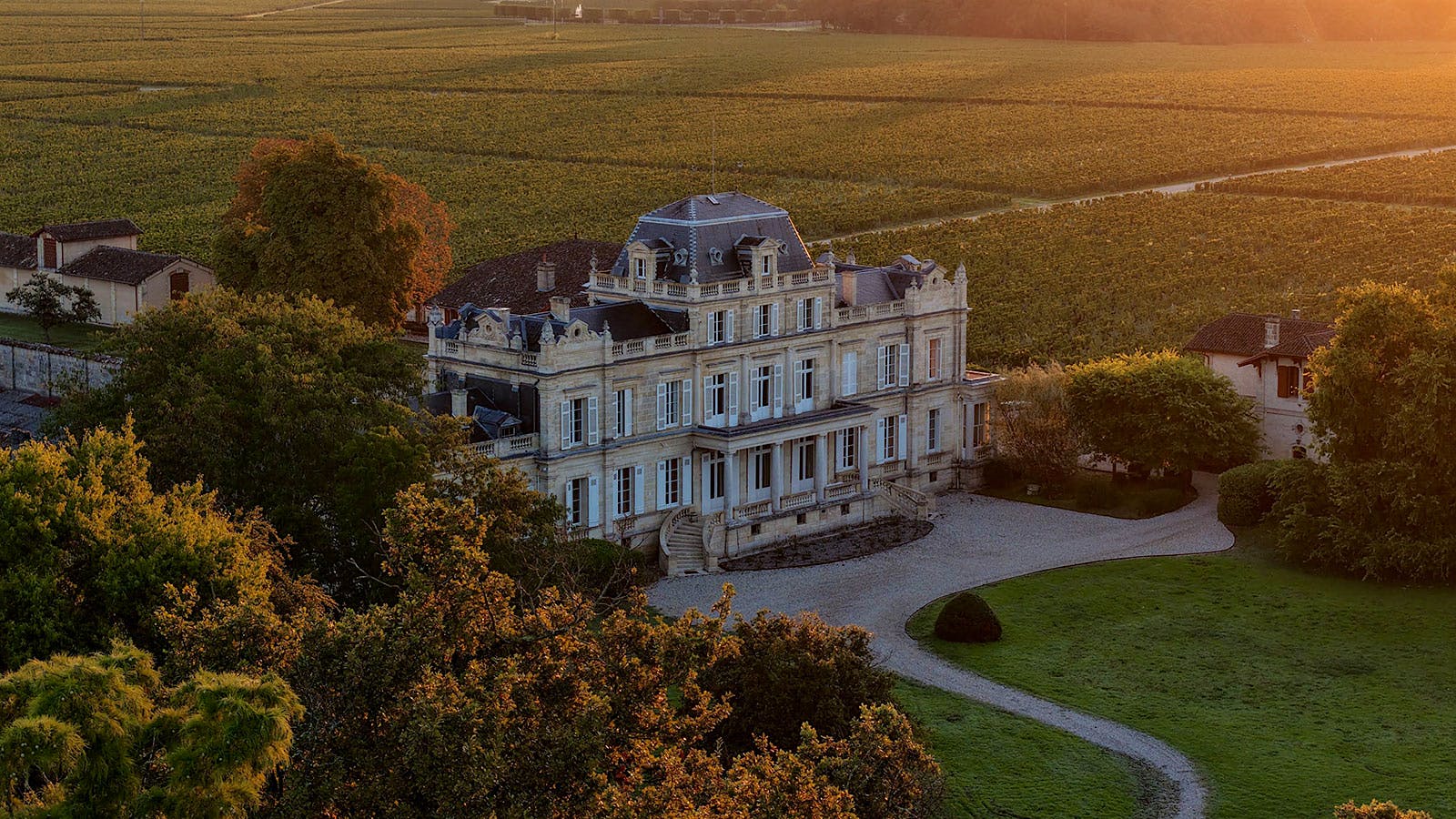  Château Giscours in Margaux.] 