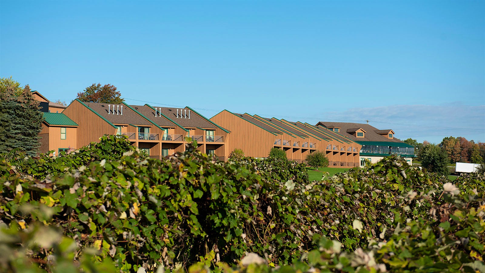  The inn at Glenora Wine Cellars in the Finger Lakes of New York.] 