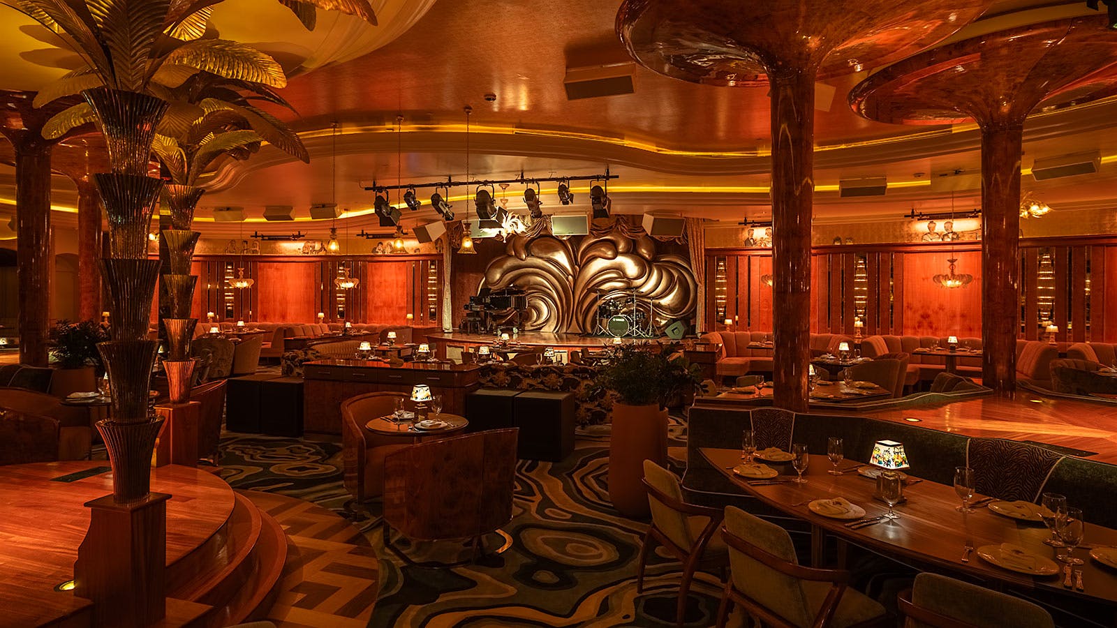  Delilah Dallas dining room] 