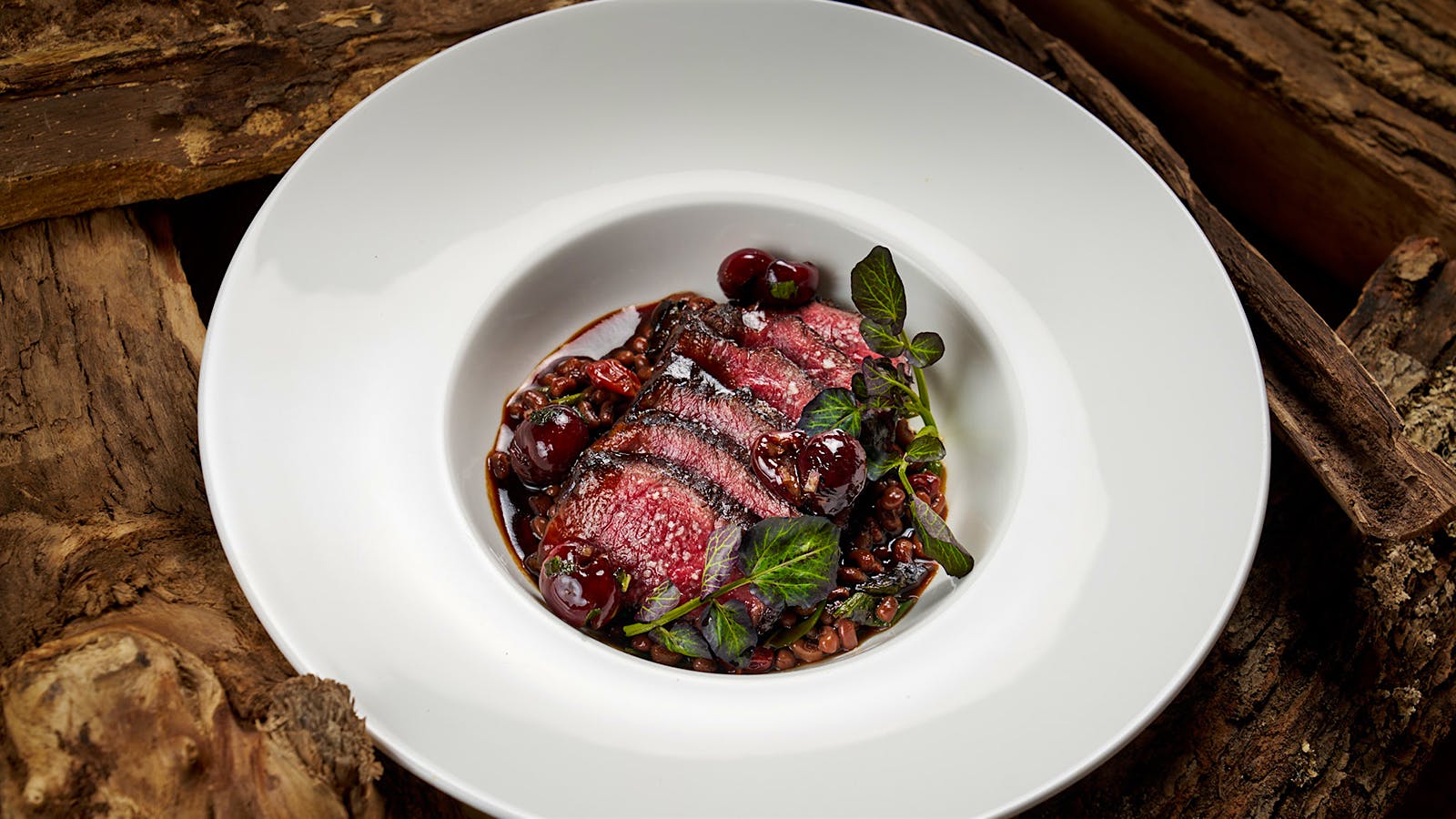  Venison with blistered cherries] 