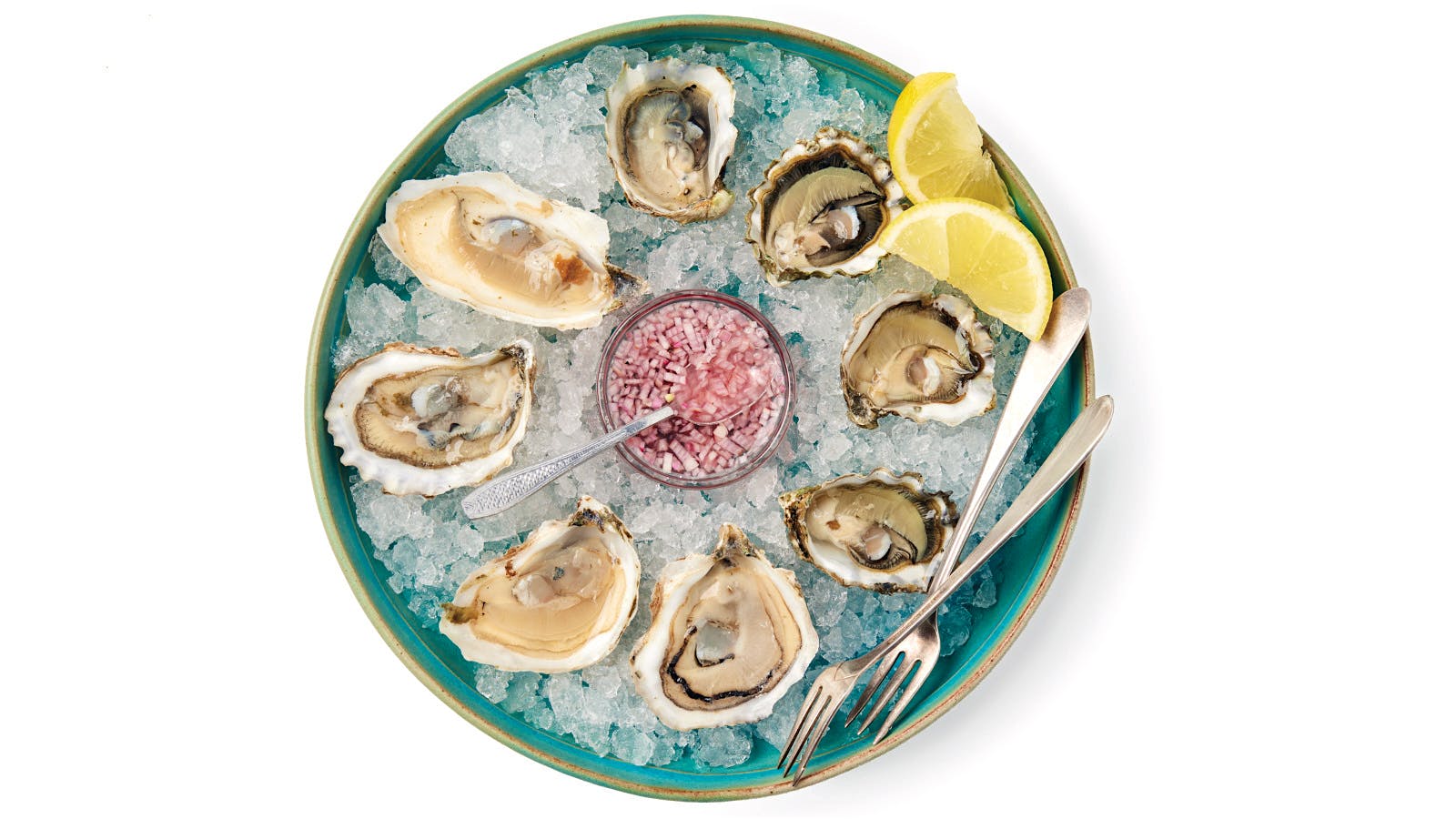 East Coast and West Coast oysters develop distinct flavors shaped by the sea's temperature and vegetation.