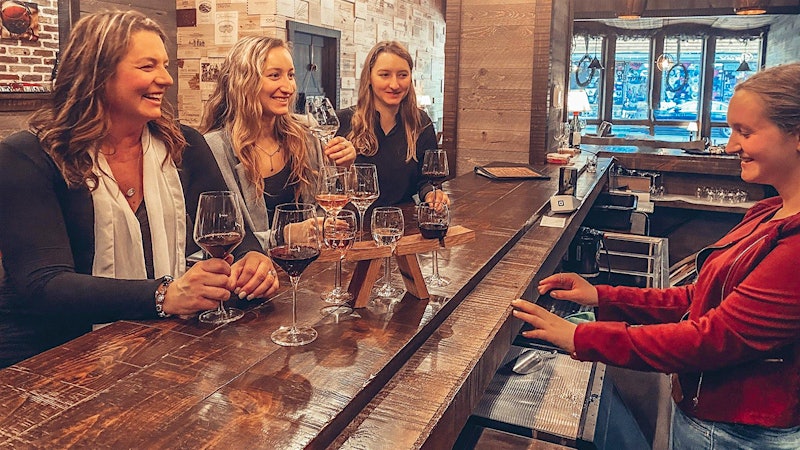Wine Spectator Reveals 2022 Restaurant Award Winners