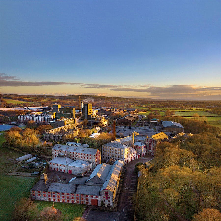 The Midleton Distillery specializes in both traditional and lighter styles of whiskey. Several popular brands, including Jameson and Redbreast, are currently produced at the Cork, Ireland, facility.