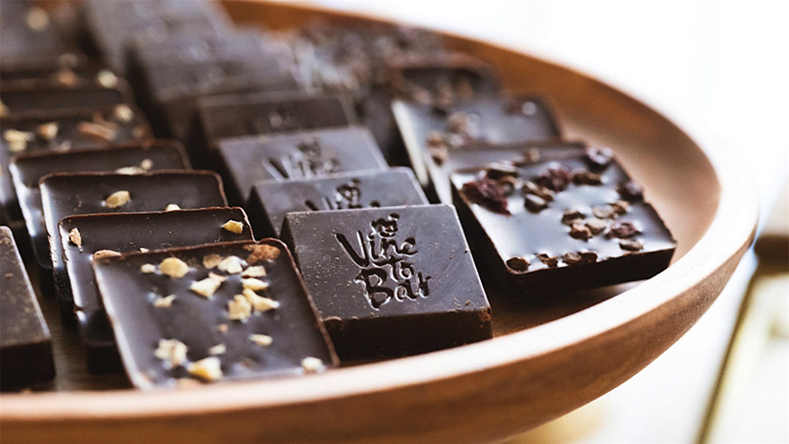  Vine to Bar&rsquo;s dark chocolate squares